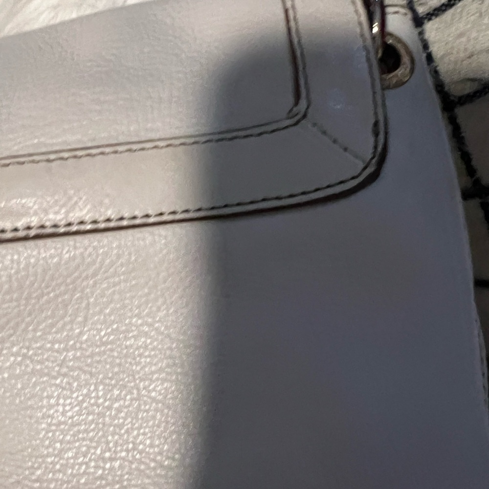 Anya Hindmarch bag - Picture 11 of 16
